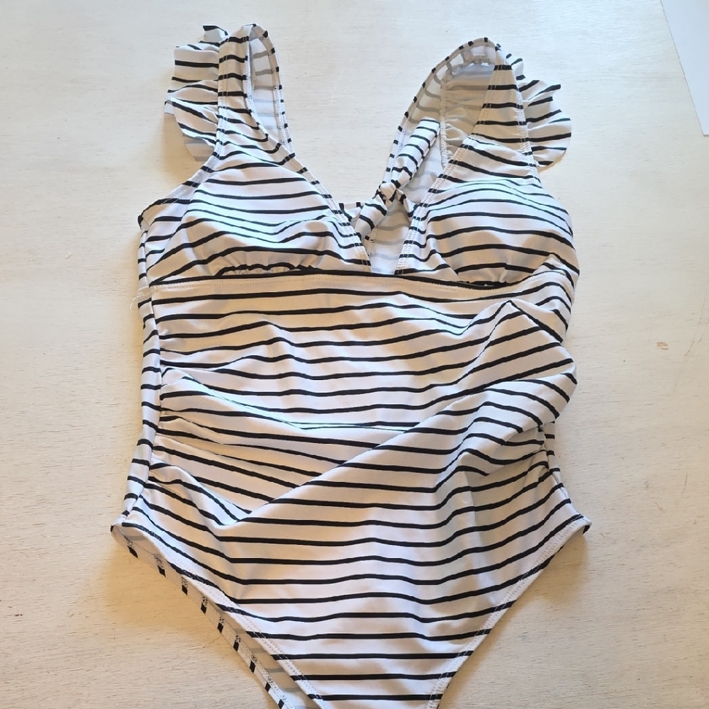 PatPat Black and White Striped‎ Swimsuit